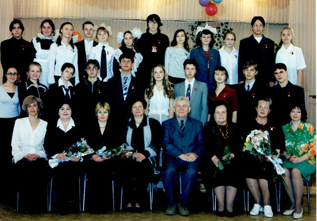 Выпуск 2002 года, 11А.